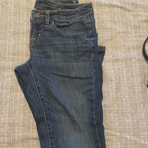 Low rise skinny jeans 2/26 R